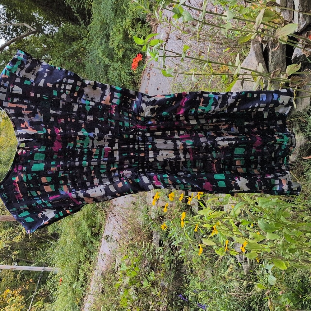 Colorful Abstract Print Dress - Picture 4 of 5